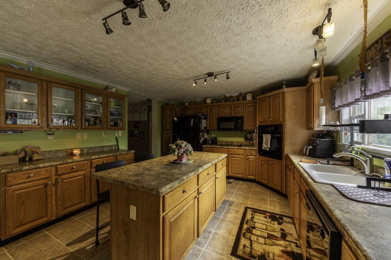 7298 Lawrimore Ln. Photo 14