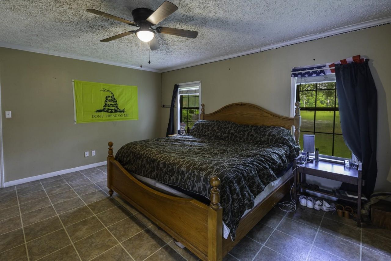 7298 Lawrimore Ln. Photo 9