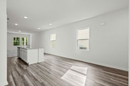 453 Castillo Dr. photo 4