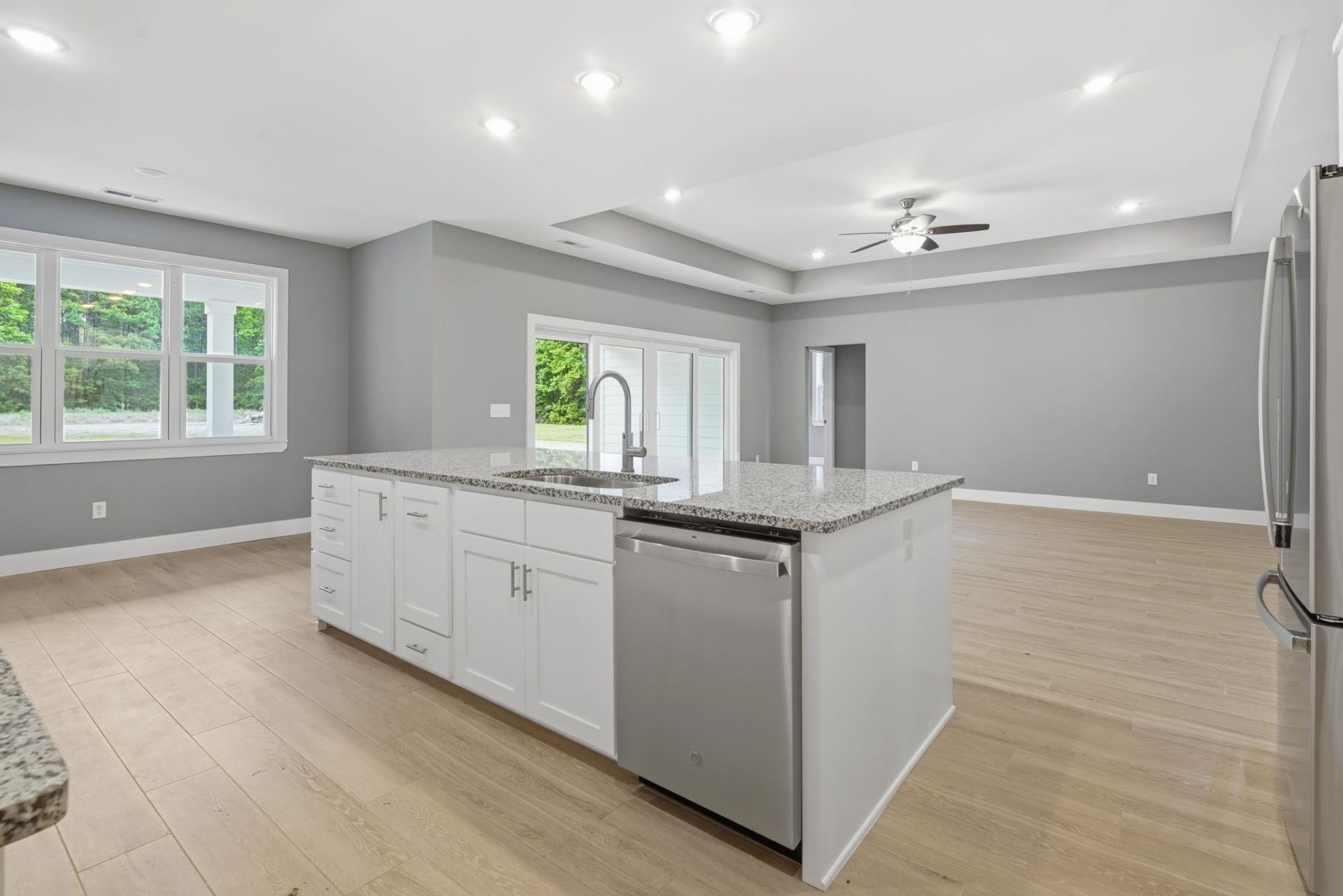 6318 Salem Rd. Photo 13