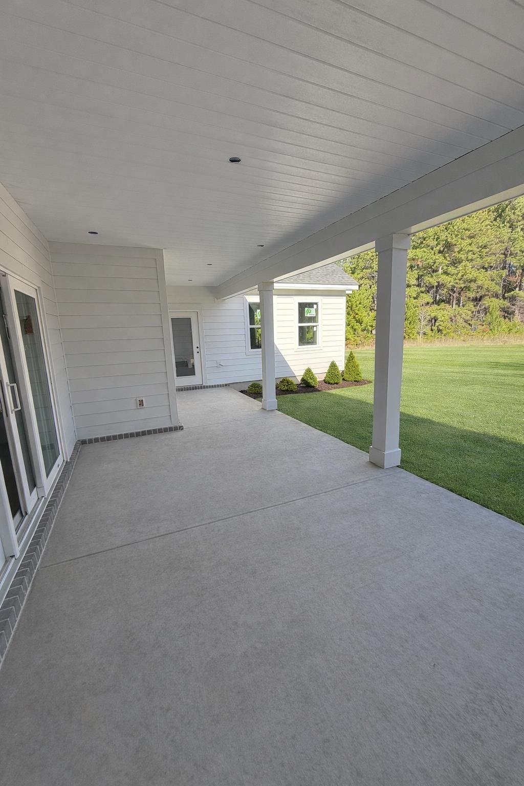 6318 Salem Rd. Photo 4