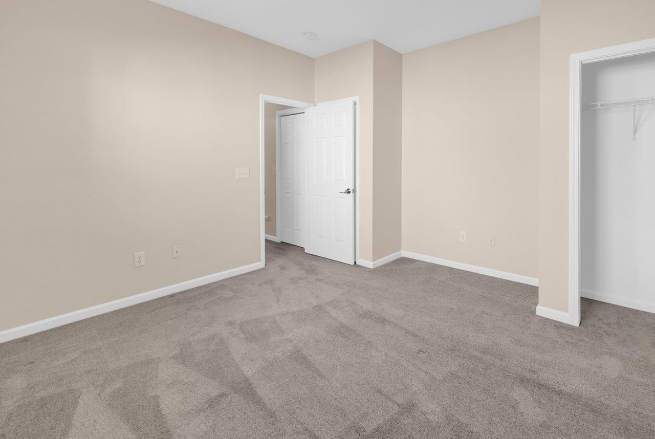 312 Barclay Dr. Photo 27