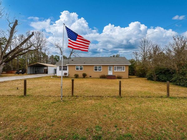 9300 Lake Swamp Rd., Nichols, SC 29581