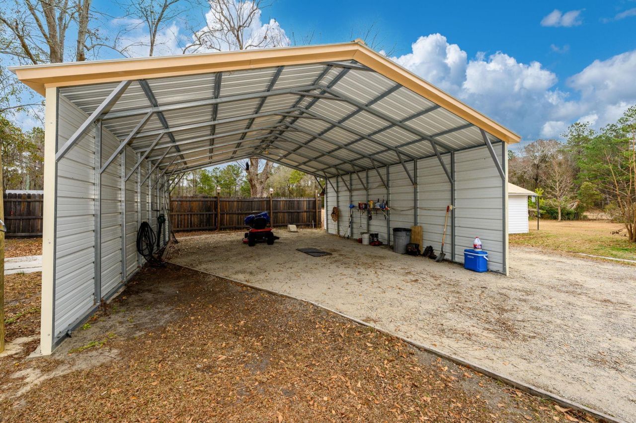 9300 Lake Swamp Rd. Photo 20