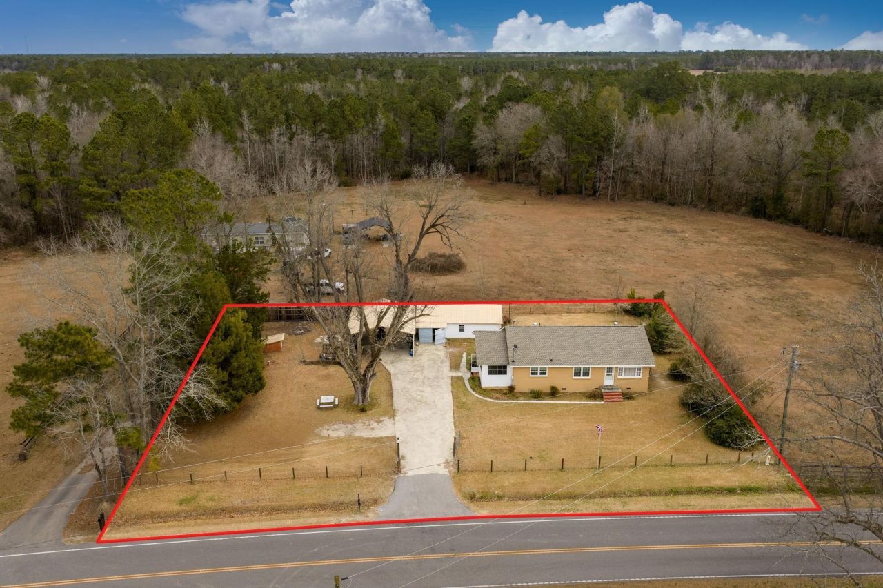 9300 Lake Swamp Rd. Photo 33