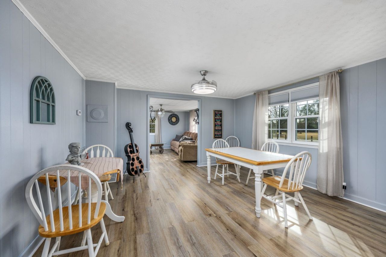 9300 Lake Swamp Rd. Photo 7