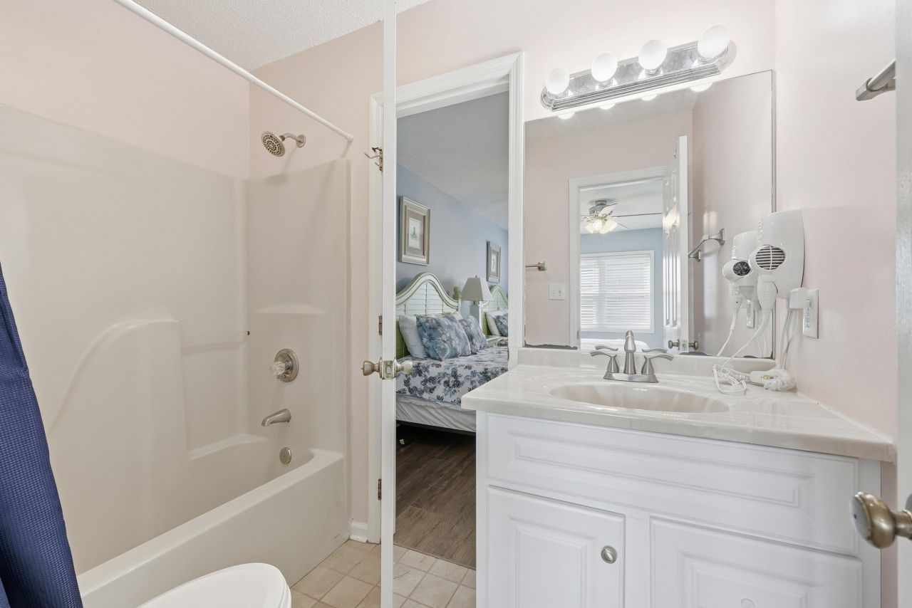 4012 N Ocean Blvd. Photo 25