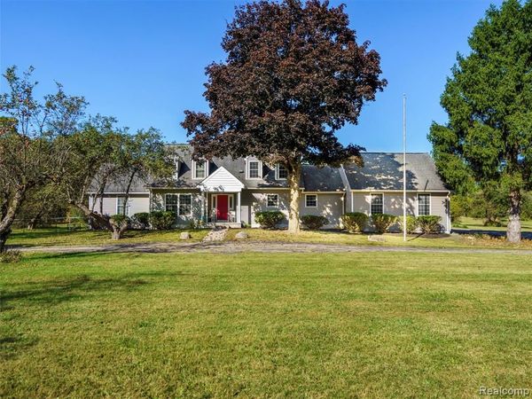 3360 S Hadley Road, Brandon Twp, MI 48462