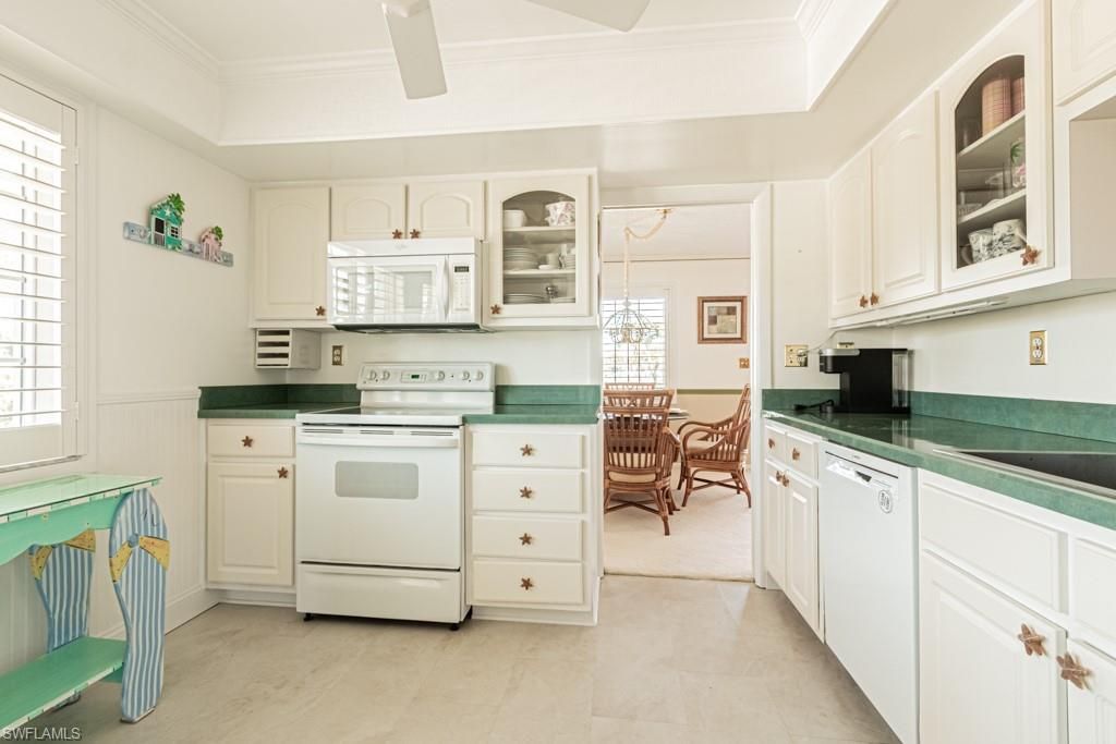 4180 Belair Ln, Unit B, Naples, FL 34103 Photo