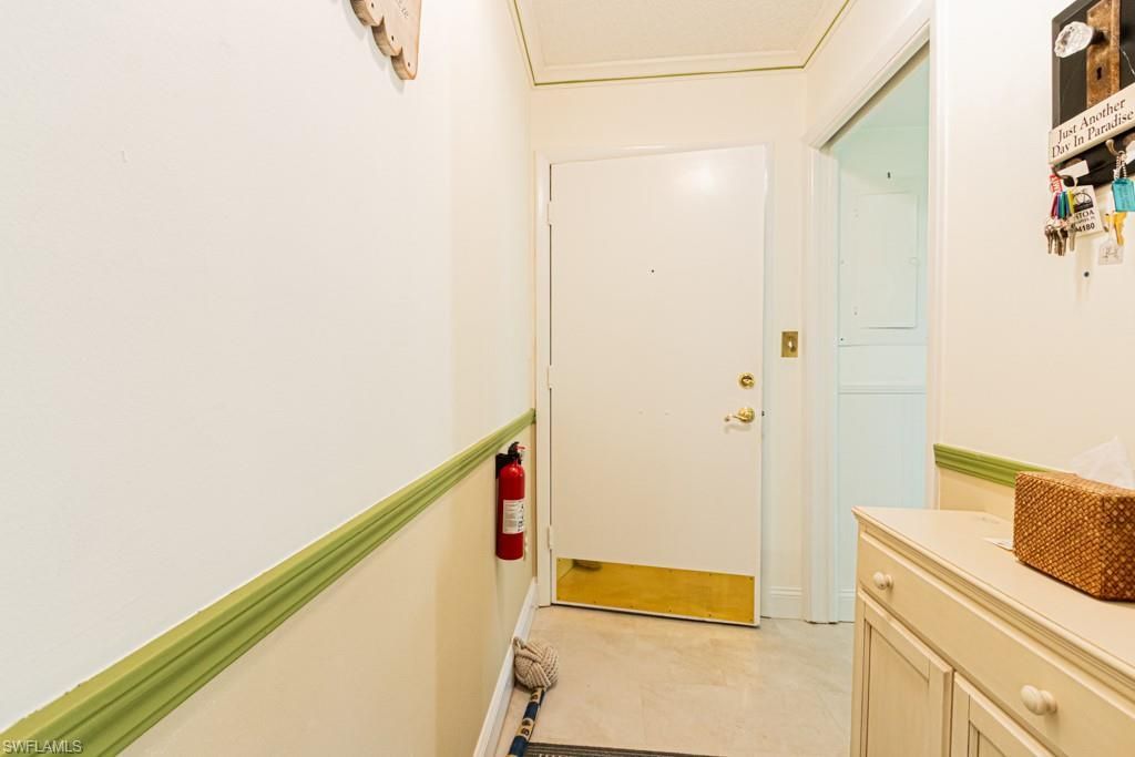 4180 Belair Ln, Unit B, Naples, FL 34103 Photo