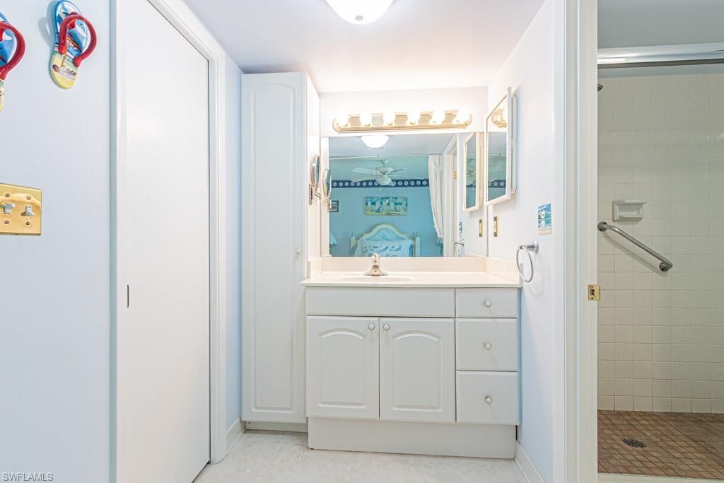 4180 Belair Ln, Unit B, Naples, FL 34103 Photo