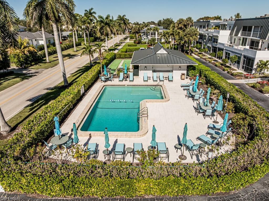 4180 Belair Ln, Unit B, Naples, FL 34103 Photo