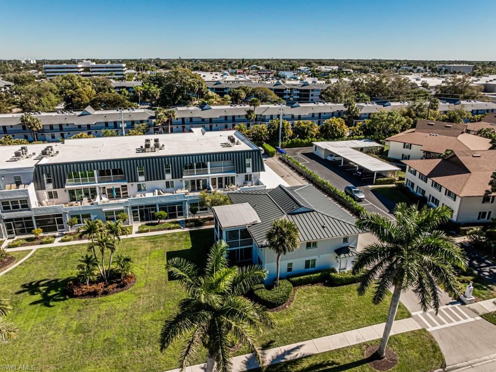 4180 Belair Ln, Unit B, Naples, FL 34103 Photo