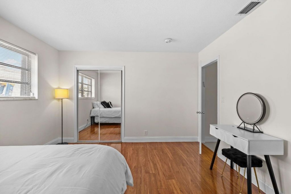 3411 N Park Road, Hollywood, FL 33021 Photo