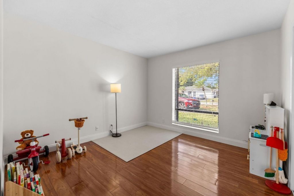 3411 N Park Road, Hollywood, FL 33021 Photo