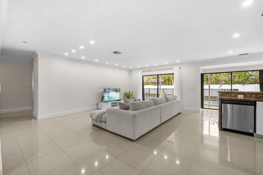 3411 N Park Road, Hollywood, FL 33021 Photo