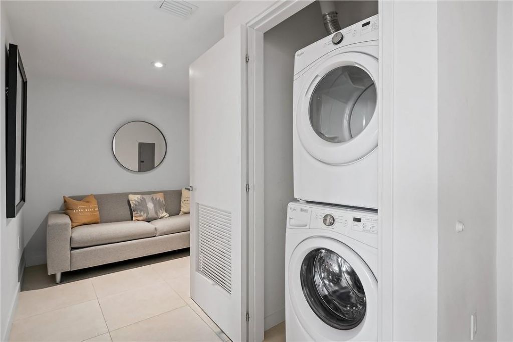 401 N Birch Road, Unit 614, Fort Lauderdale, FL 33304 Photo