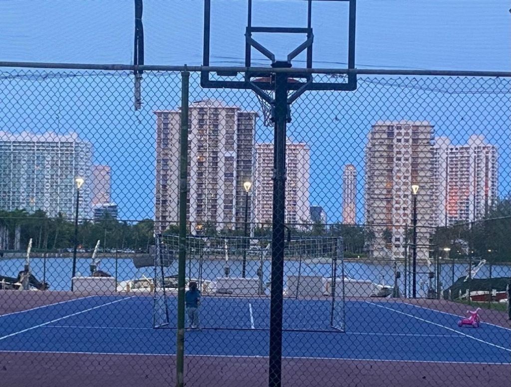 2780 NE 183rd Street, Unit 1515, Aventura, FL 33160 Photo