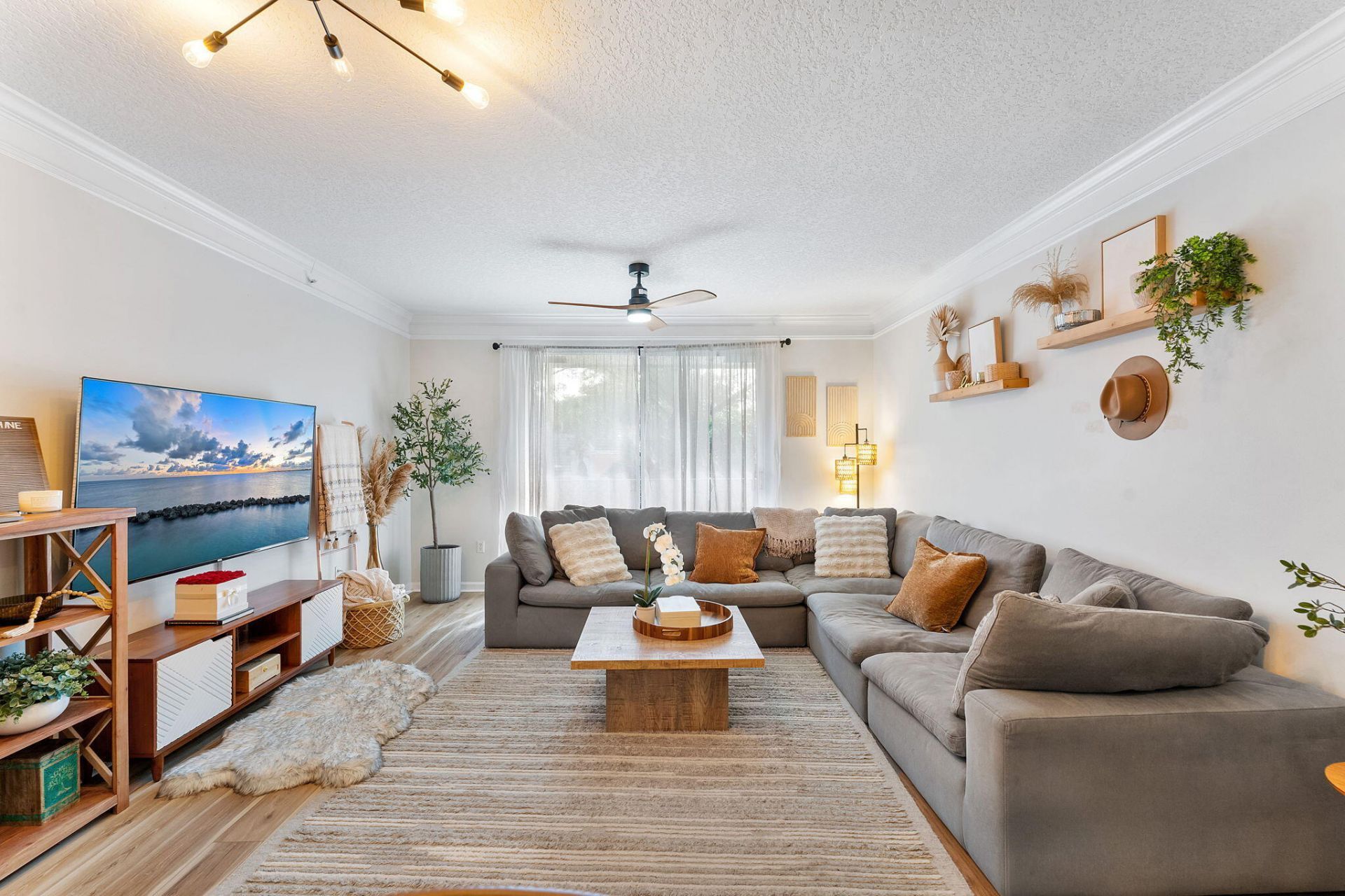 2020 Alta Meadows Lane, Unit 505, Delray Beach, FL 33444 Photo