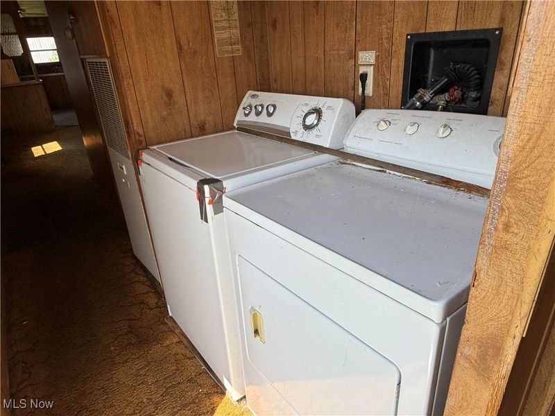 201 Pear Street, Unit LOT 21, Bethesda, OH 43719 Photo 5