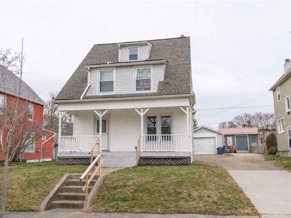 449 Palm Avenue, Akron, OH 44301