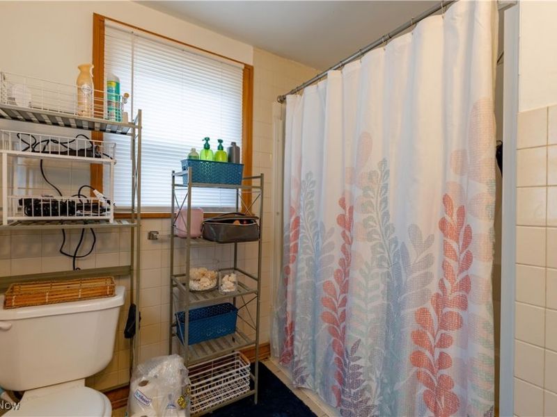 449 Palm Avenue, Akron, OH 44301 Photo 11