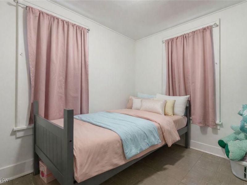 449 Palm Avenue, Akron, OH 44301 Photo 14