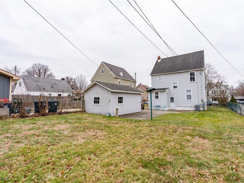 449 Palm Avenue, Akron, OH 44301 Photo 4