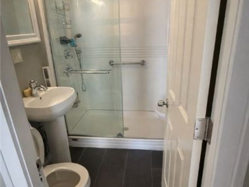 676-678 E 91st Street, Cleveland, OH 44108 Photo 15