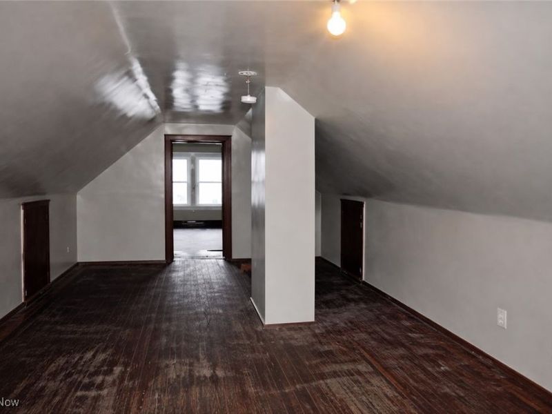 676-678 E 91st Street, Cleveland, OH 44108 Photo 16