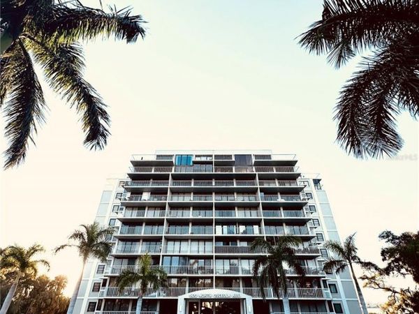 500 N OSCEOLA AVENUE, Unit 502, CLEARWATER, FL 33755