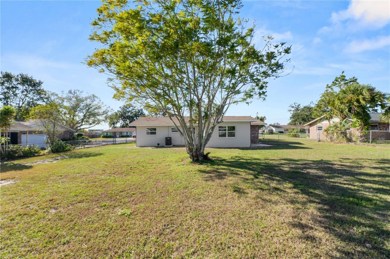1208 Blake Avenue, Auburndale, FL 33823 Photo