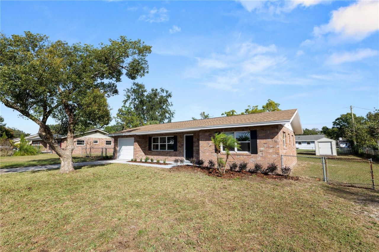 1208 Blake Avenue, Auburndale, FL 33823 Photo