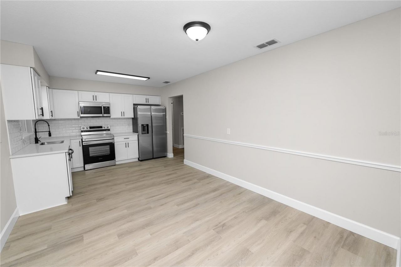 1208 Blake Avenue, Auburndale, FL 33823 Photo