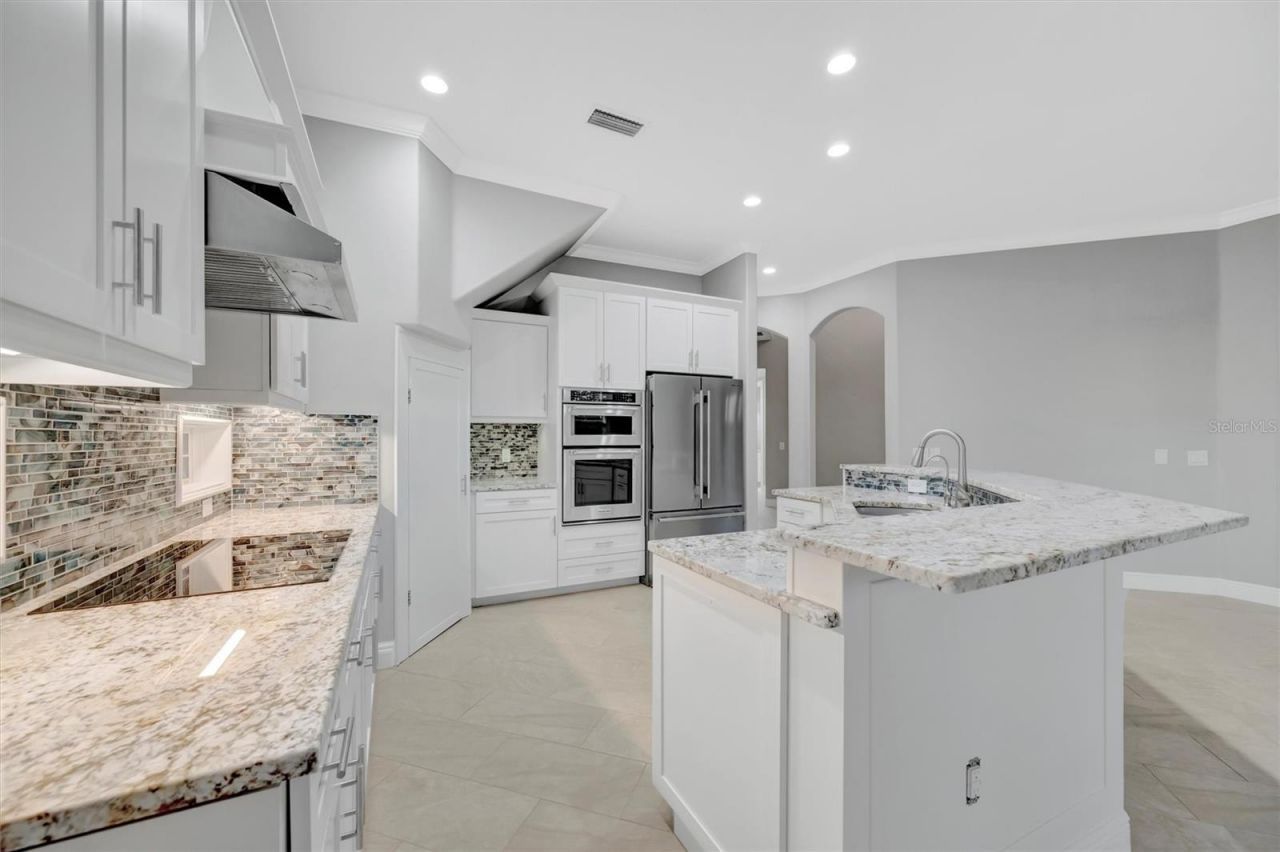 4510 Murcia Boulevard, Unit 16, Sarasota, FL 34238 Photo