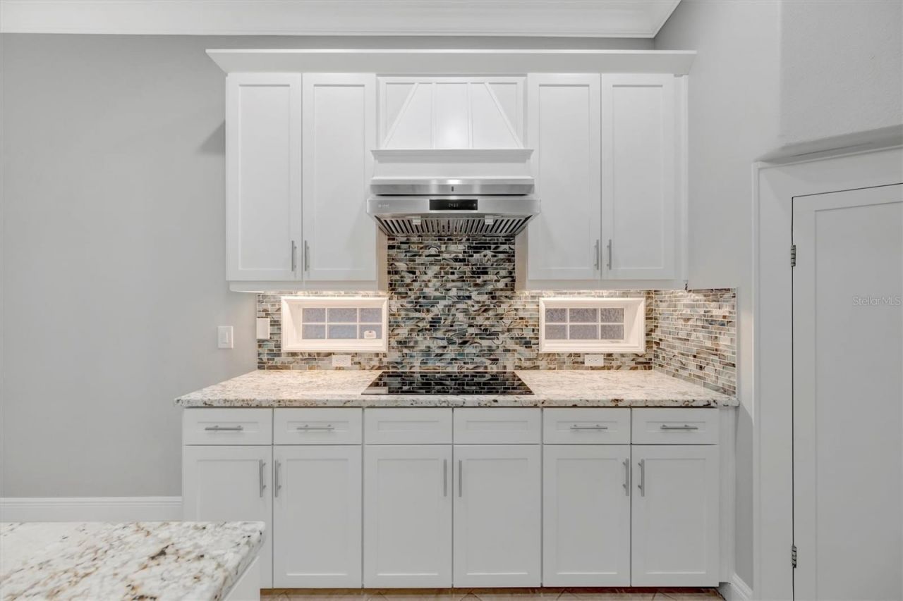 4510 Murcia Boulevard, Unit 16, Sarasota, FL 34238 Photo