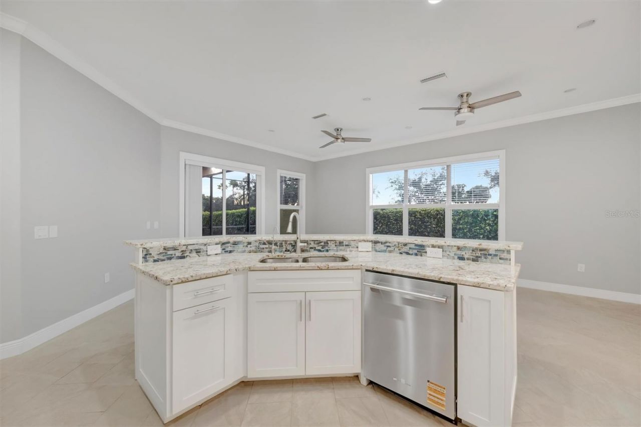 4510 Murcia Boulevard, Unit 16, Sarasota, FL 34238 Photo