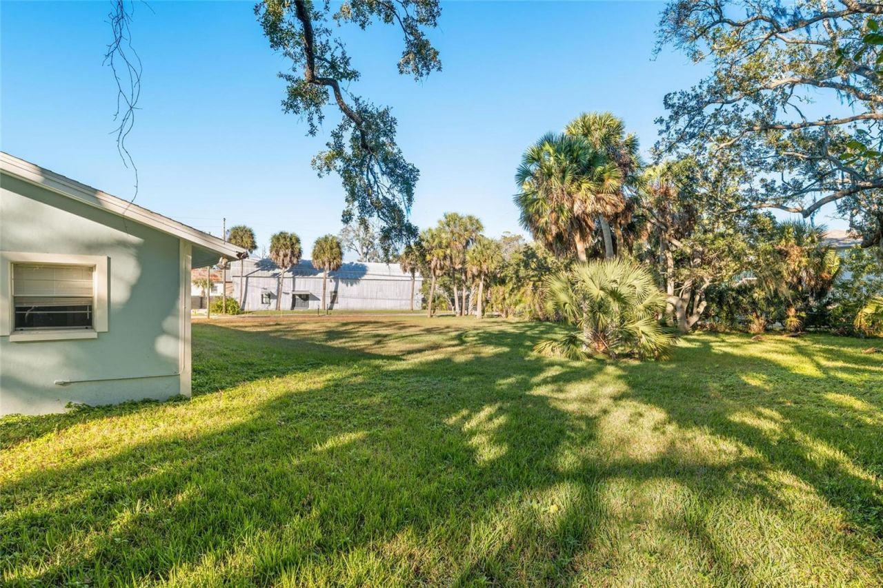 404 Canal Street, Tarpon Springs, FL 34689 Photo