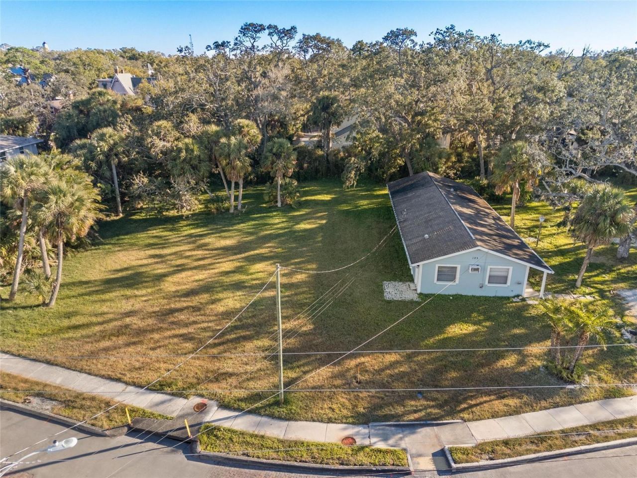 404 Canal Street, Tarpon Springs, FL 34689 Photo