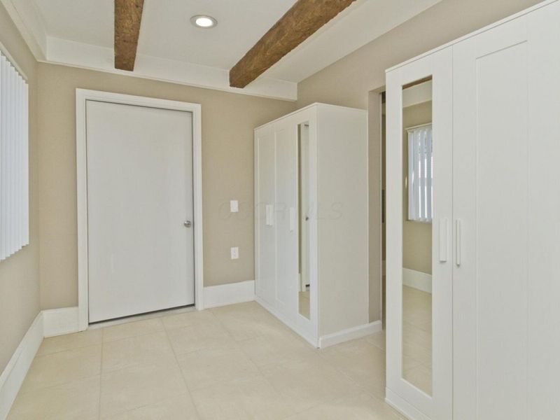 205 N Gould Road , Columbus, OH 43209 Photo 13