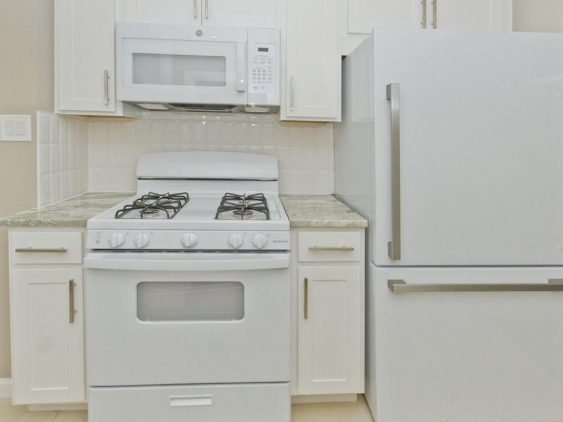 205 N Gould Road , Columbus, OH 43209 Photo 18