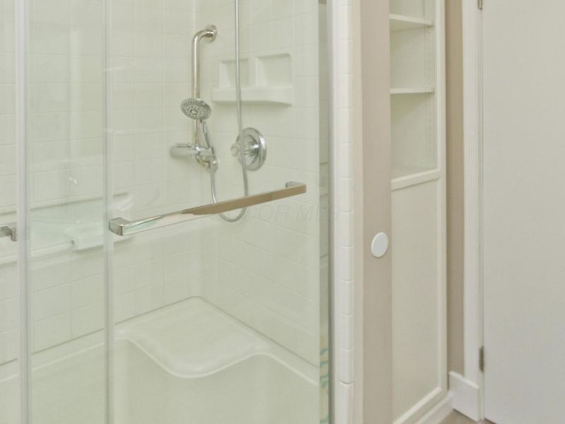 205 N Gould Road , Columbus, OH 43209 Photo 22