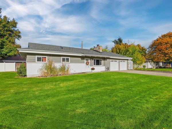 12105 E Skyview Ave, Spokane Valley, WA 99206