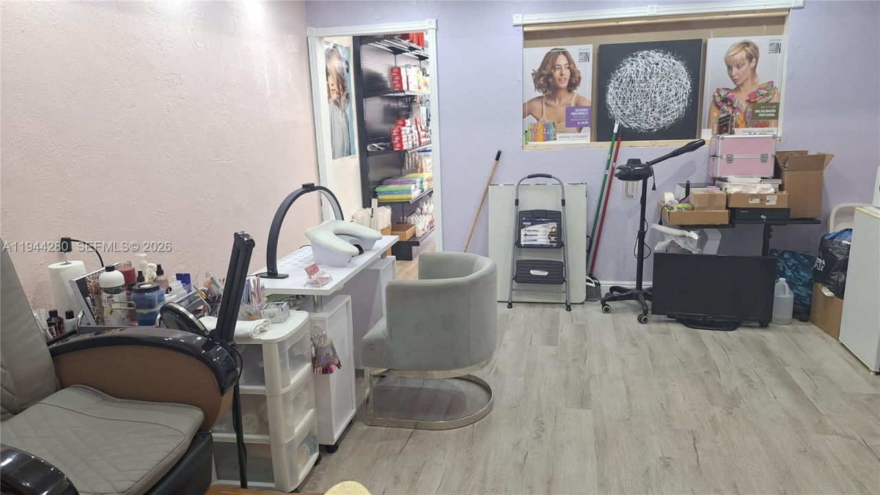 110 SW 27th Ave, Miami, FL 33135 Photo