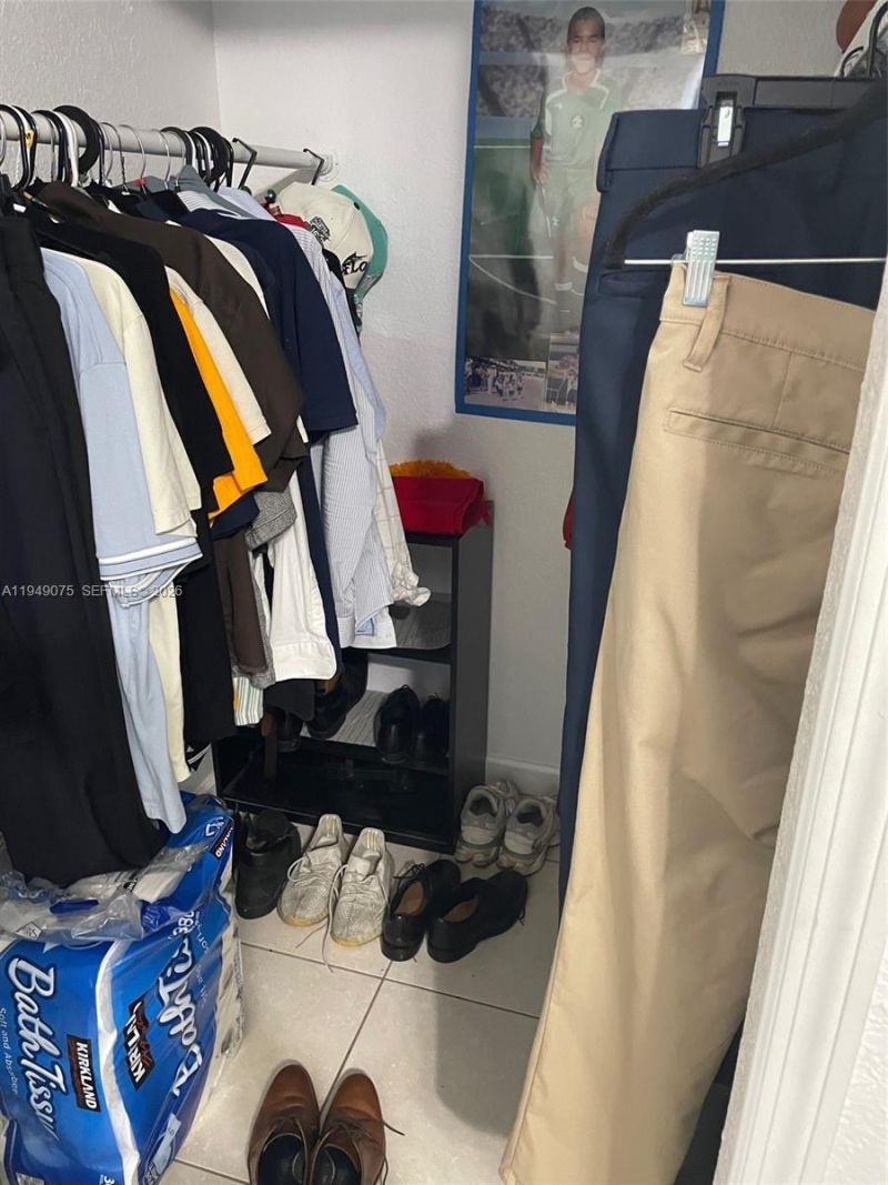 7090 NW 177th St, Unit 209-9, Hialeah, FL 33015 Photo