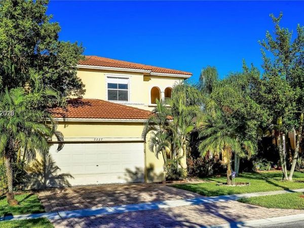 2227 Portofino Ave , Homestead, FL 33033