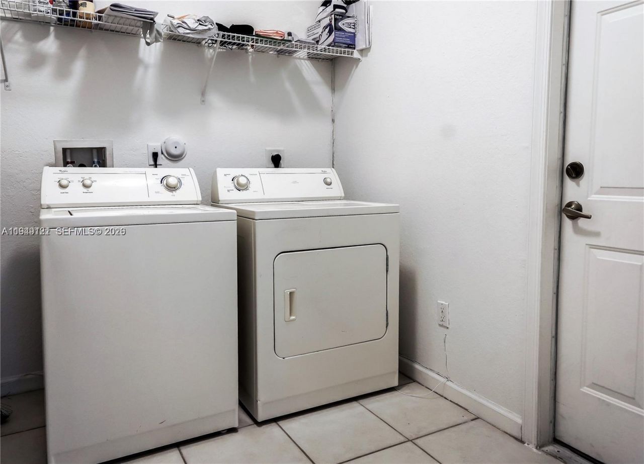 2227 Portofino Ave , Homestead, FL 33033 Photo