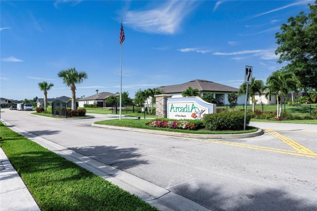 6358 Arcadia Square, Vero Beach, FL 32966 Photo
