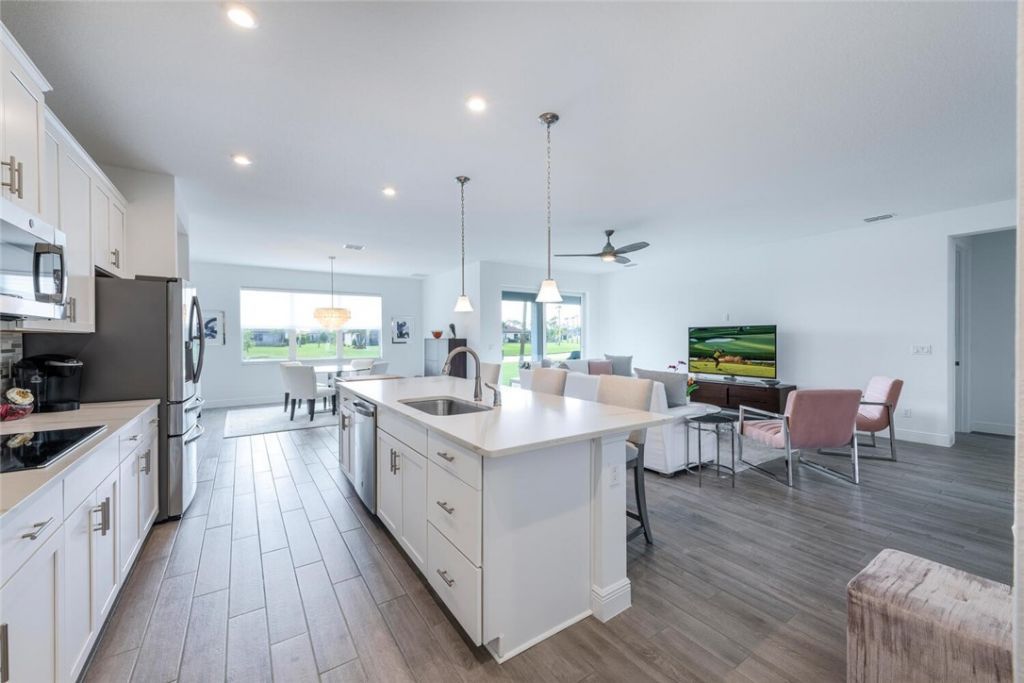 6358 Arcadia Square, Vero Beach, FL 32966 Photo