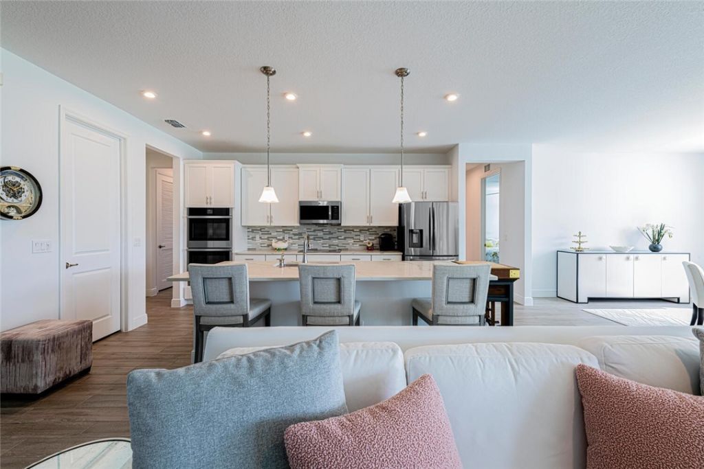 6358 Arcadia Square, Vero Beach, FL 32966 Photo